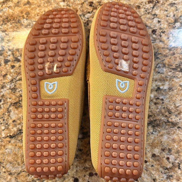 Rothy’s - Picture 2 of 3